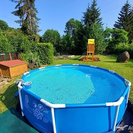 2 - Free Parking Hébergement de vacances *